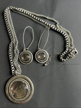 32” Classic Silver-Tone Pendant Necklace & Drop Earrings Set - Gray Crystal-